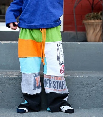 IMAGE Turn old t-shirts into pajama-style pants IMAGE