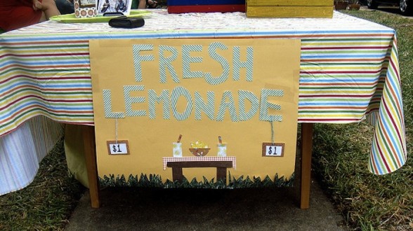 IMAGE A Colorful Lemonade Stand IMAGE