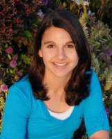 IMAGE Headshot of Melinda Marchiano, author of Grace: A Child's Intimate Journey Through Cancer and Recovery IMAGE