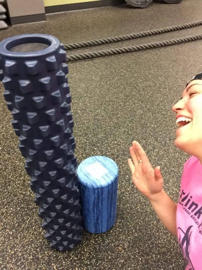 Personal Trainer Jessica Johnson is "besties" with her foam rollers. Find the pros and cons of foam rollers and SMR in this post!